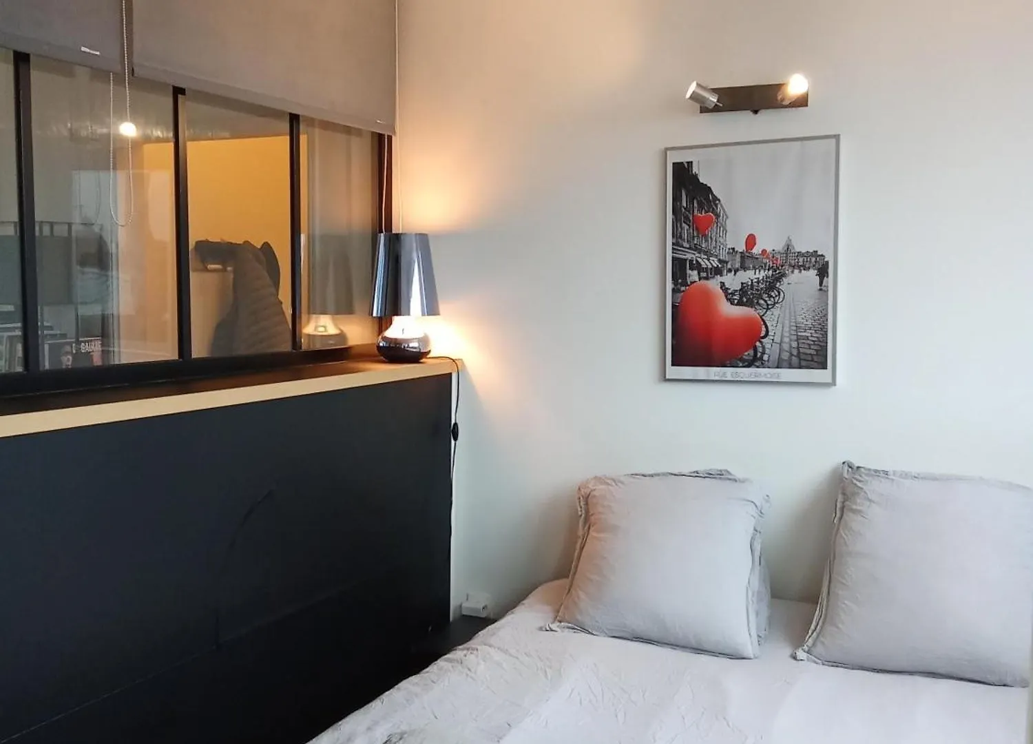 Lille Parvis St Michel Apartment